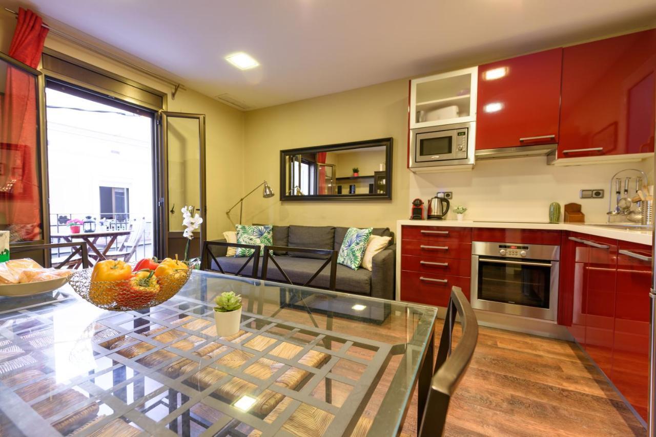 Ramblasrentals Cozy Renovated 2Br With Balcony Lift 20M Rambla - Parking - Wifi Barselona Dış mekan fotoğraf
