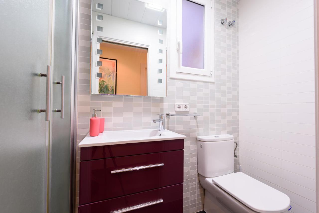 Ramblasrentals Cozy Renovated 2Br With Balcony Lift 20M Rambla - Parking - Wifi Barselona Dış mekan fotoğraf